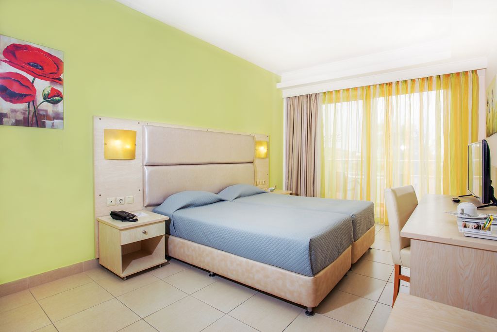 ZWEIBETTZIMMER MIT MEERBLICK
